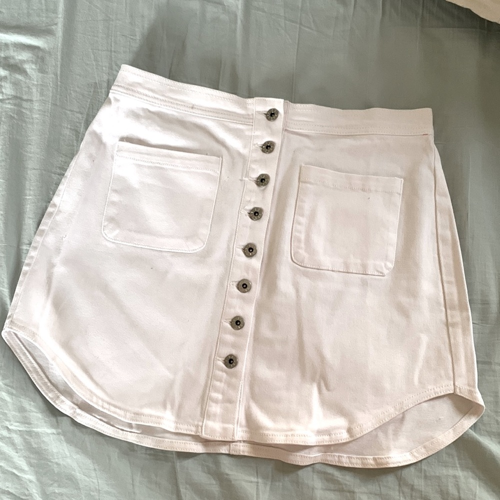 Bb Dakota white denim button up mini skirt.
